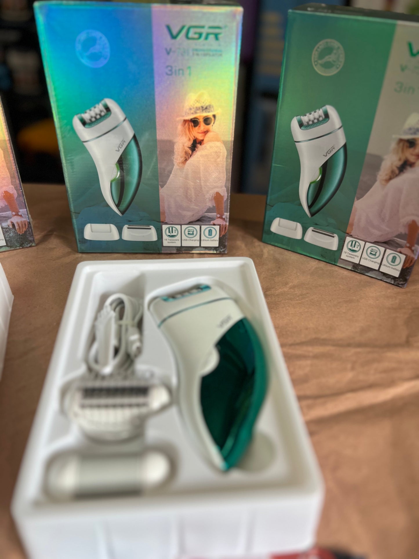 Orginal VGR 3 in 1 Epilator. Shaver trimmer Model .V731 & V732