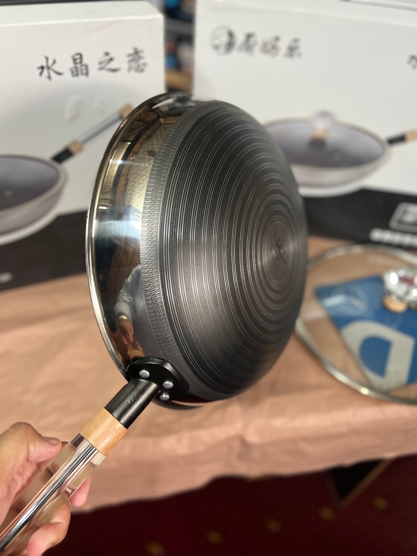 Laser printed Honeycomb . Deep Frypan 32CM