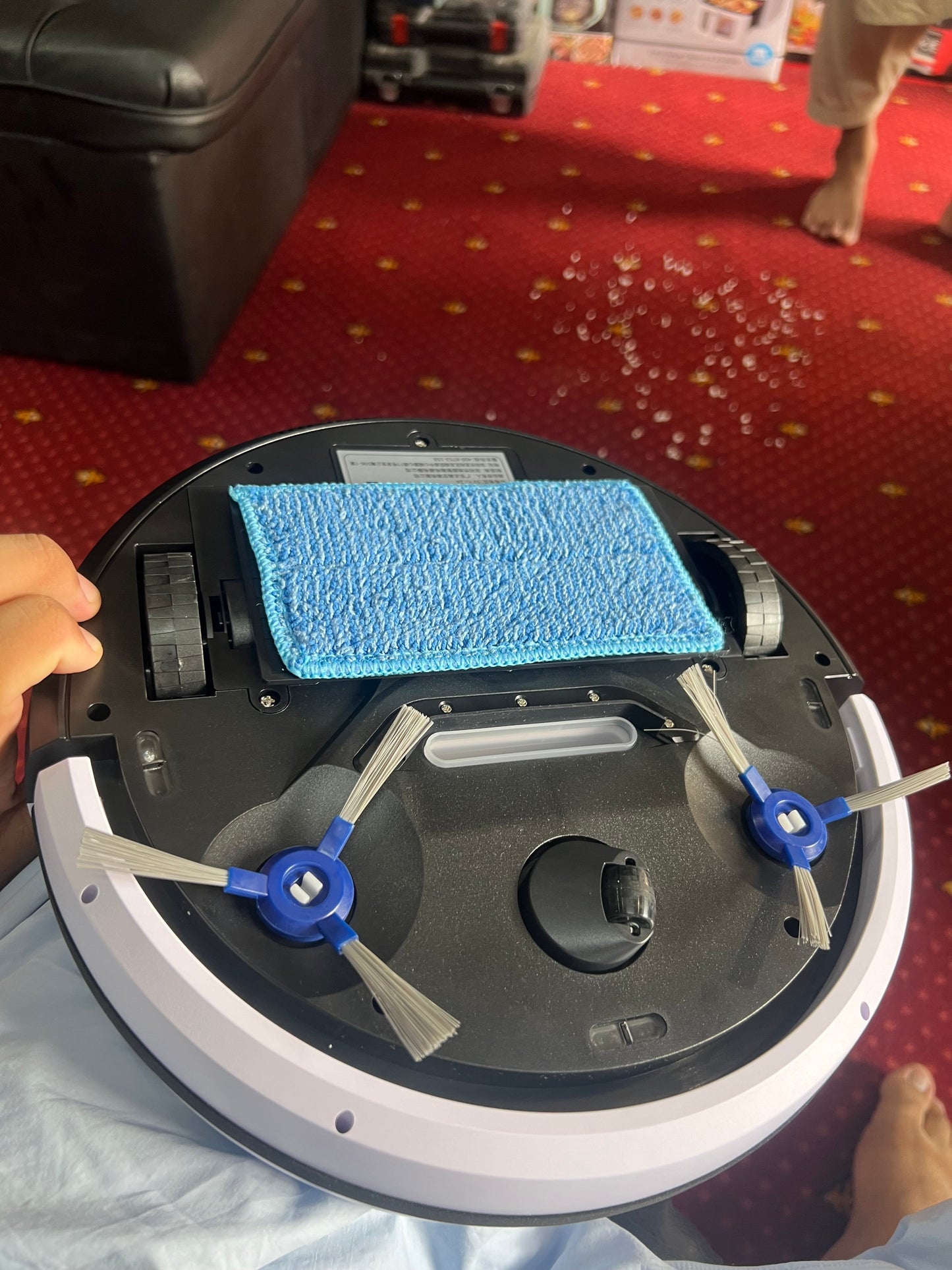 Lott imported Smart Rebot Vaccume cleaner Rechargeable . With mop