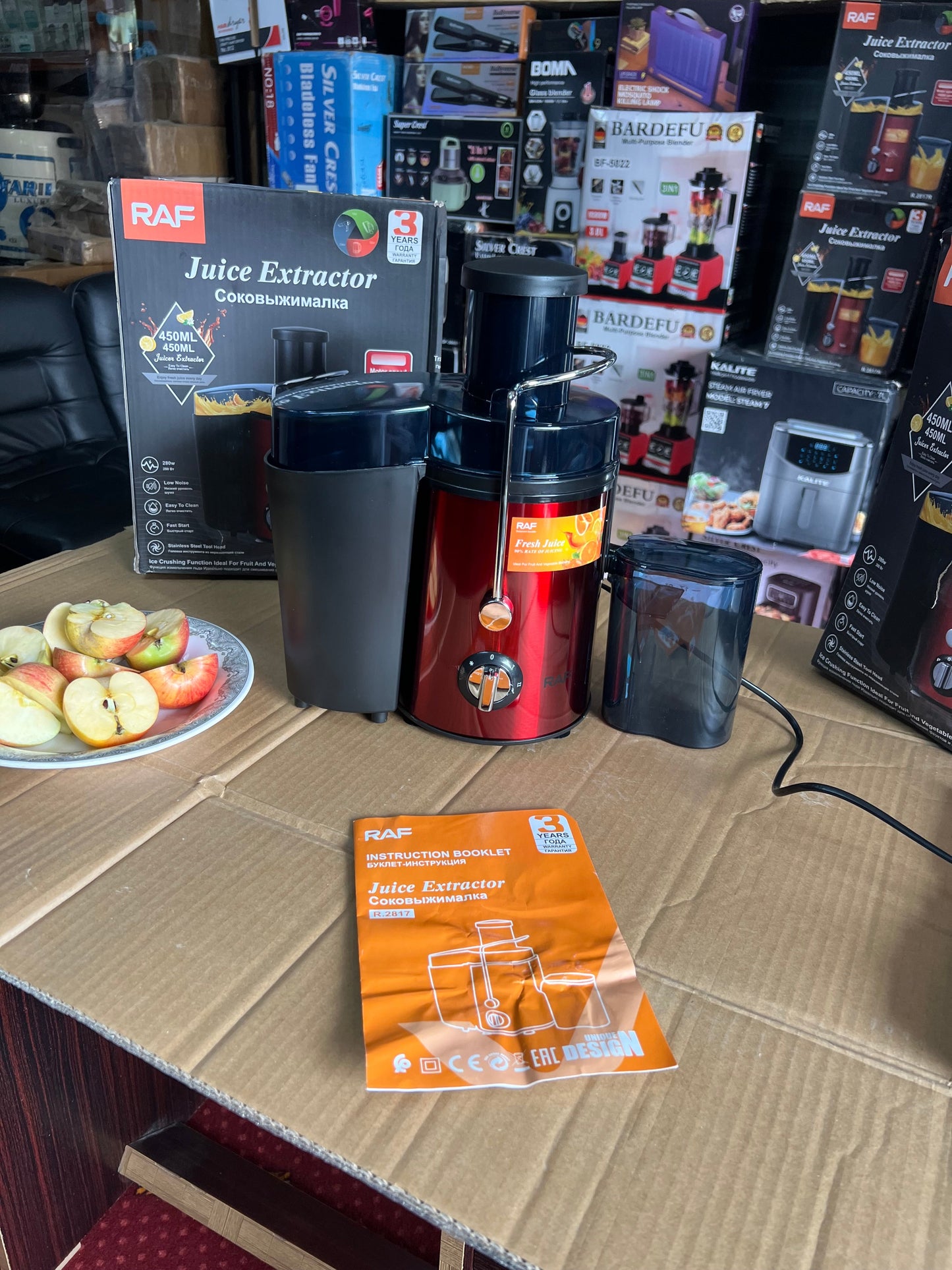 RAF lot Imported Juice Extractor. High Quality .800 Watt