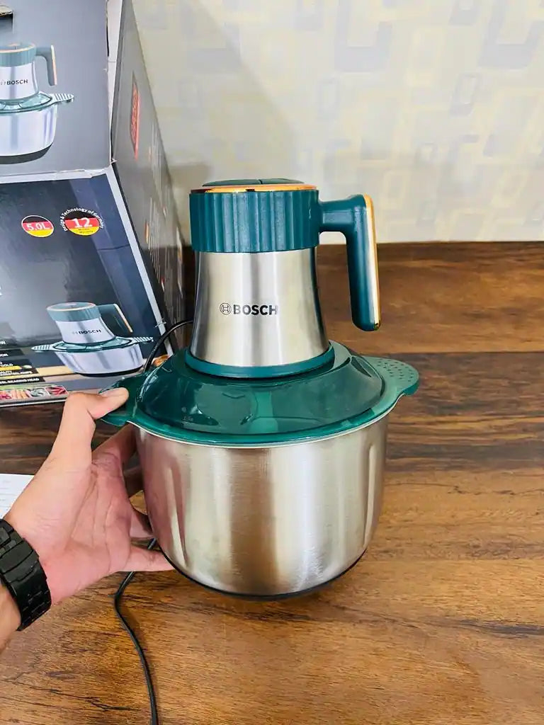 Lot Imported 5L BOSCH brand Meat and Vegetable Chopper LOT IMPORTED 5L BOSCH BRAND MEAT AND VEGETABLE CHOPPER