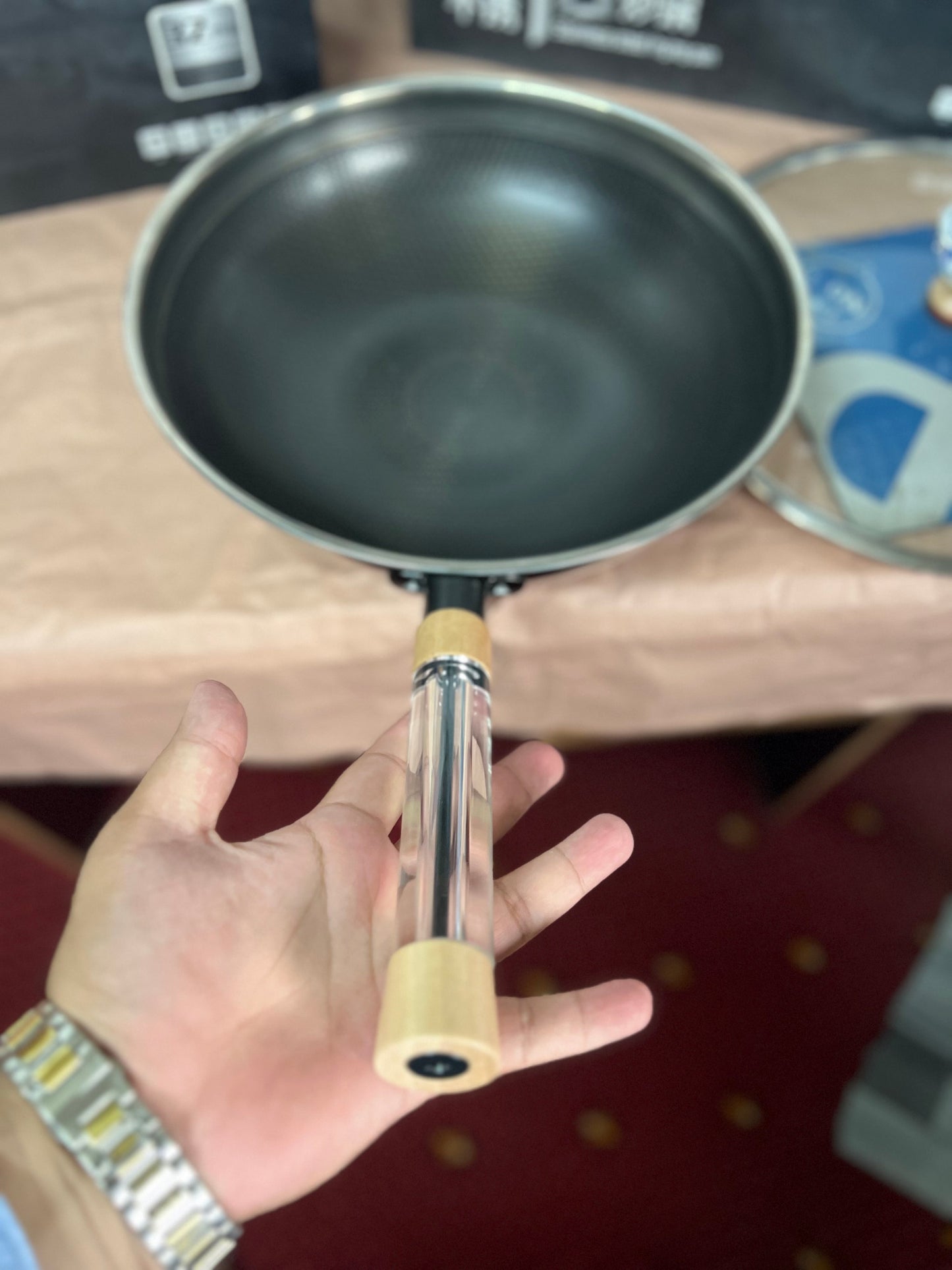 Laser printed Honeycomb . Deep Frypan 32CM