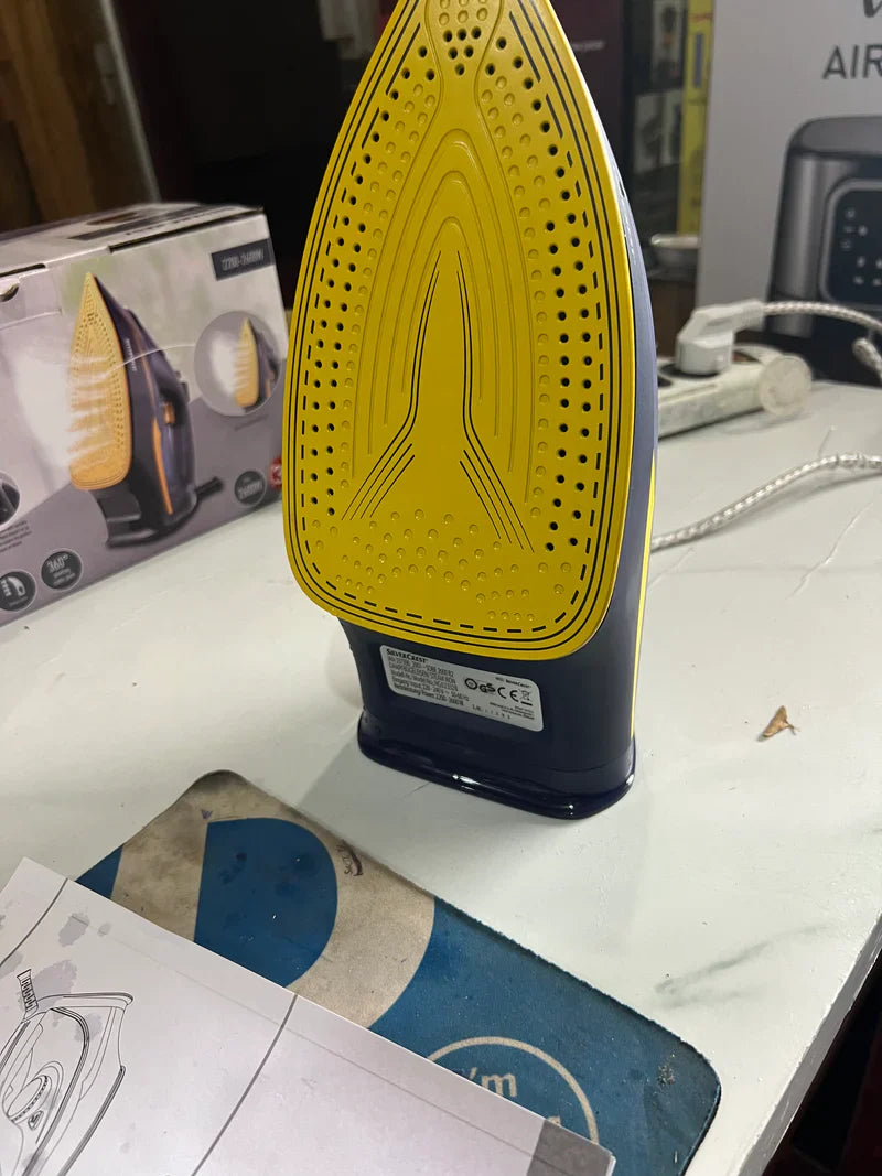 lott imported orginal silver crest steam iron . high quality 2200 watt