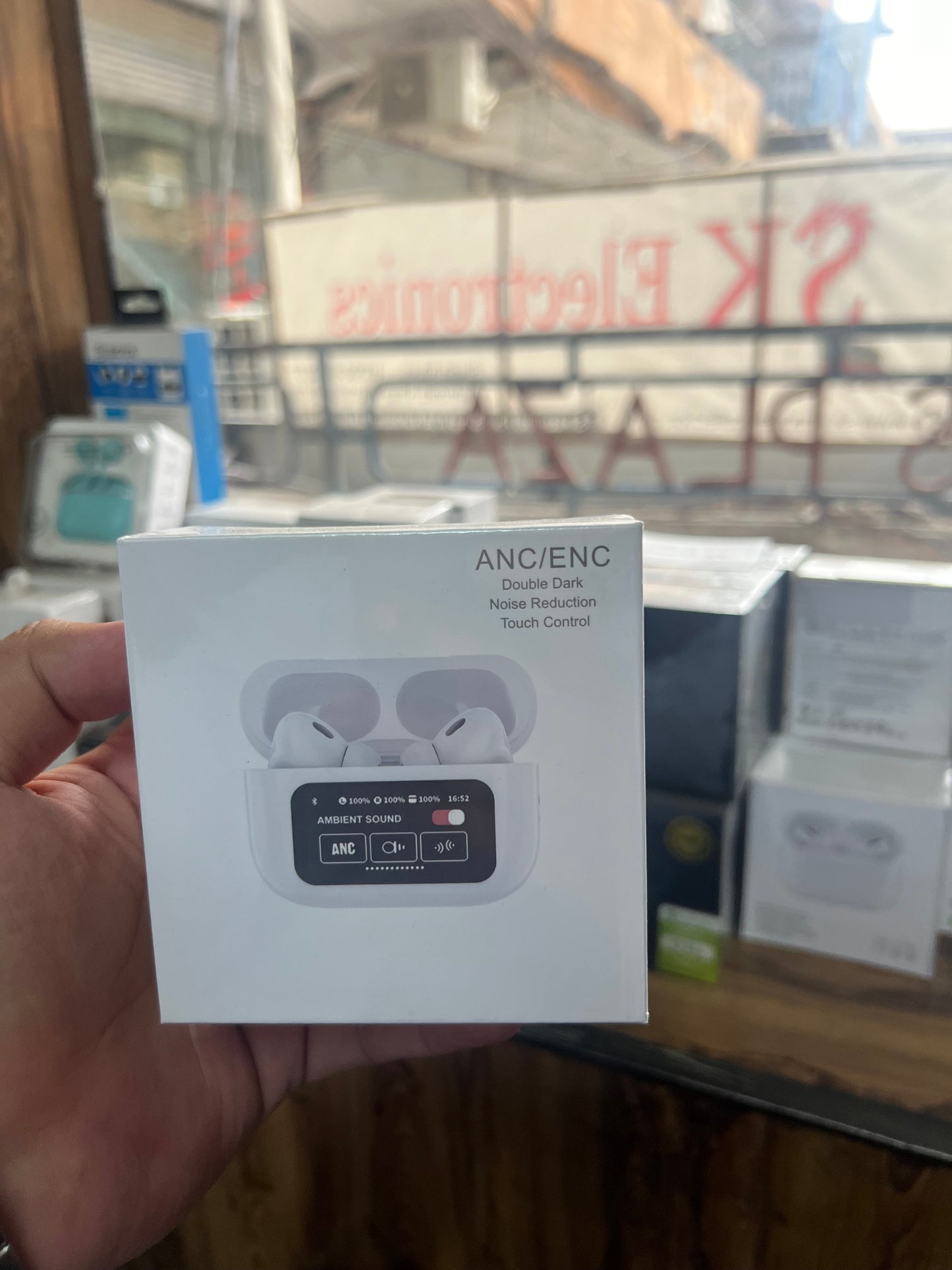 Display AirPods High Quality Music sound