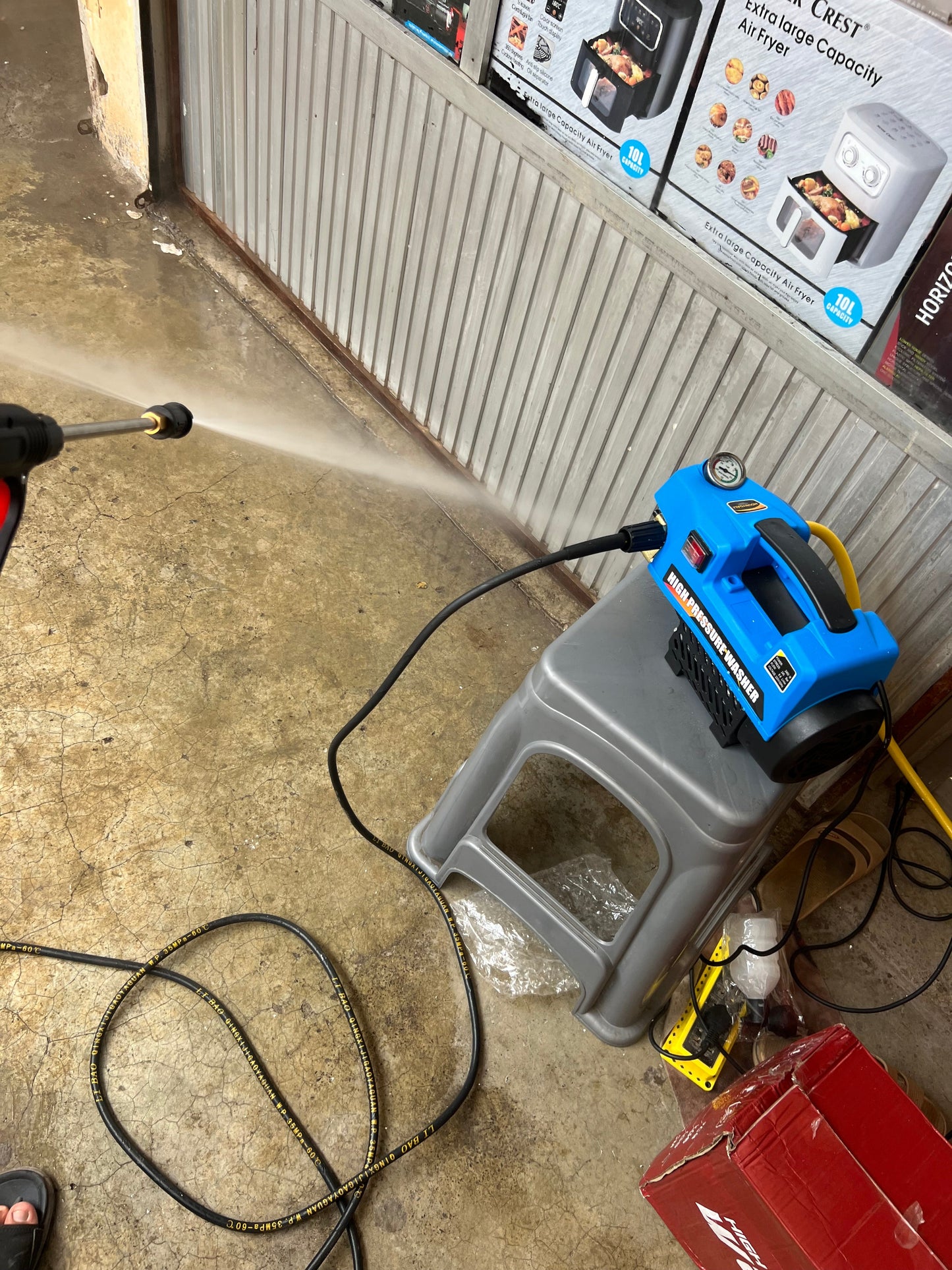 Lott imported electric car washer Solar washer car cportable washer
