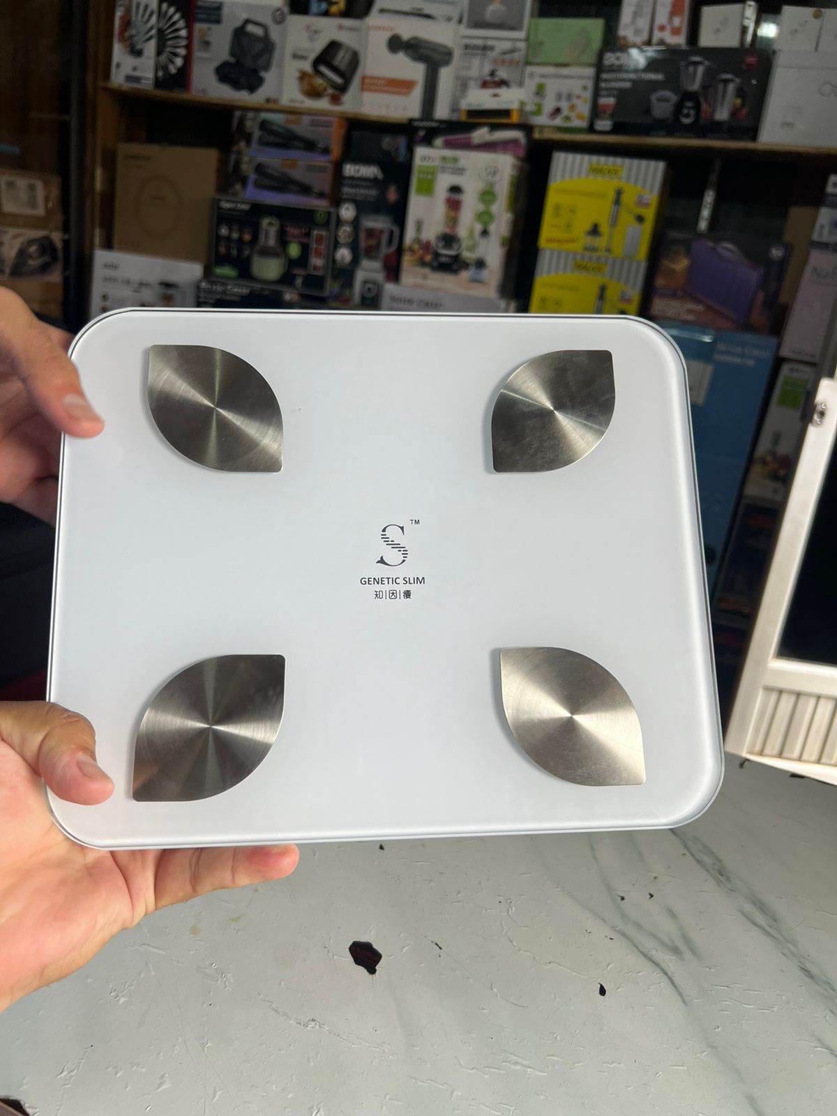 Genetic Slim Smart Body Weight Scale 180 KG support .Mobilr Control .APP