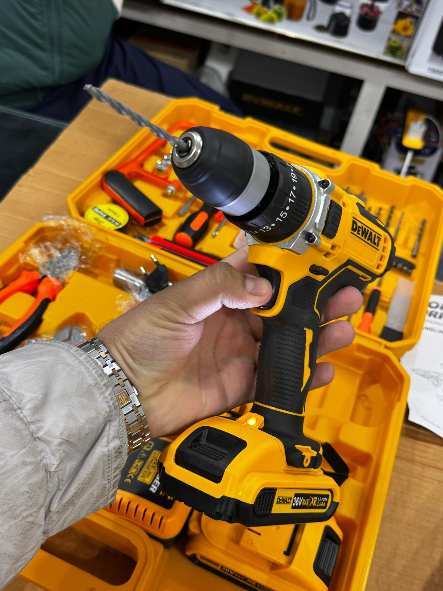 117 Pcs 36V Commercial Drill Tool Box