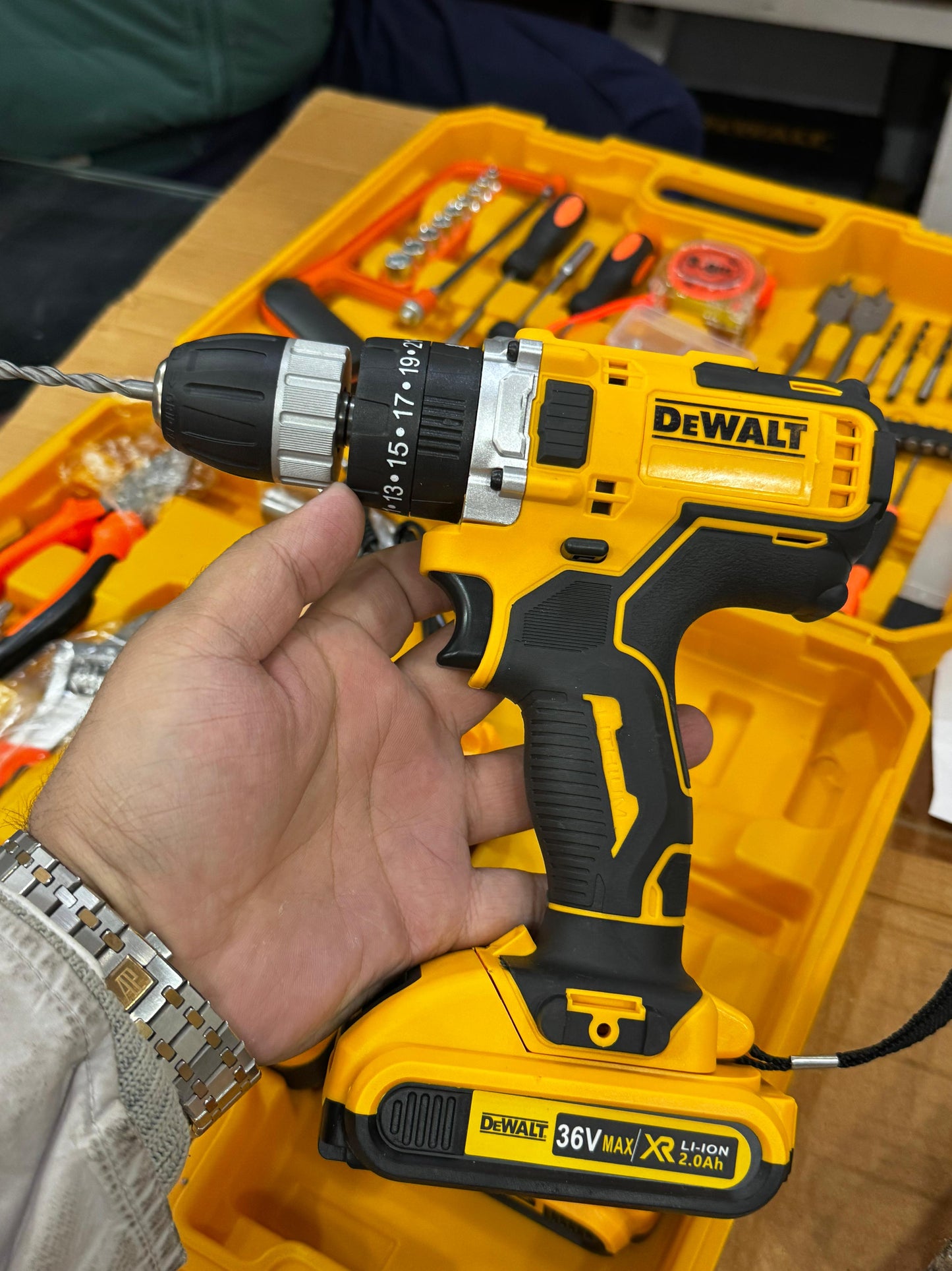 117 Pcs 36V Commercial Drill Tool Box